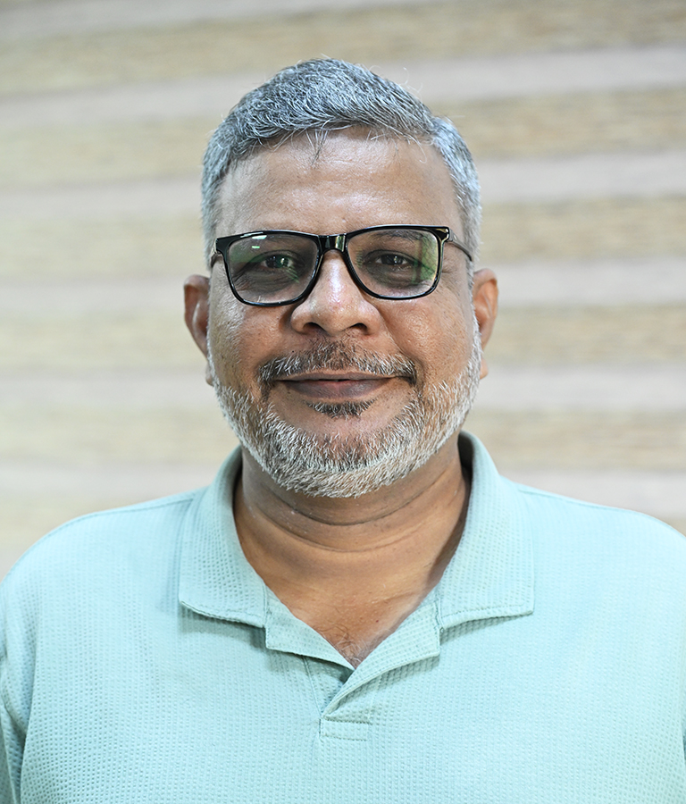 Mr Naveen Donald D'Costa